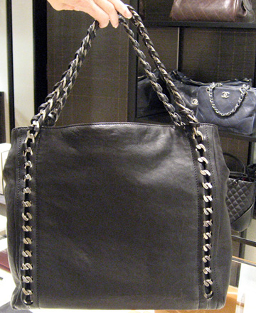 back view of Chanel's Chain Tote for 06a