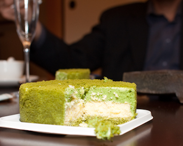 Kyo Hayahiya matcha cheesecake